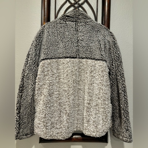 Thread Supply teddy sherpa zip pullover beige & gray size M - Picture 3 of 7